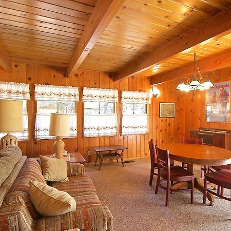 Lancaster Cabin Басс-Лейк Экстерьер фото