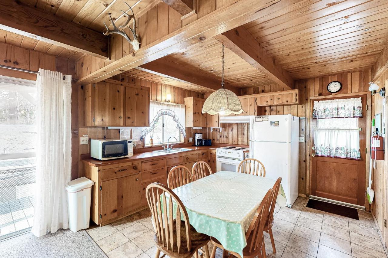 Lancaster Cabin Басс-Лейк Экстерьер фото